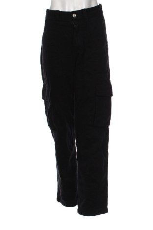 Дамски дънки Bershka, Размер L, Цвят Черен, Цена 15,00 €