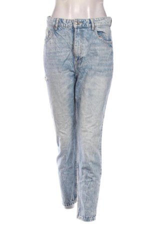 Damskie jeansy Bershka, Rozmiar M, Kolor Niebieski, Cena 78,99 zł