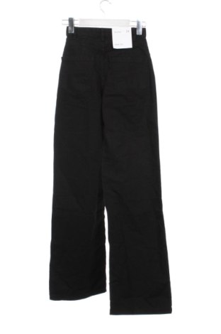 Дамски дънки Bershka, Размер XXS, Цвят Черен, Цена 24,03 €