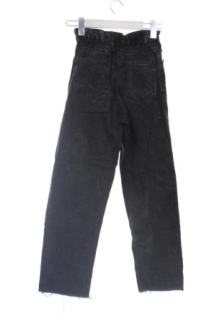 Дамски дънки Bershka, Размер XS, Цвят Черен, Цена 7,99 €