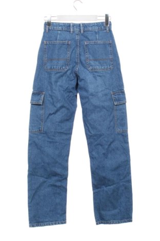 Γυναικείο Τζίν Bershka, Μέγεθος XS, Χρώμα Μπλέ, Τιμή 17,99 €