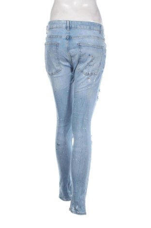 Дамски дънки Bershka, Размер M, Цвят Многоцветен, Цена 15,33 €