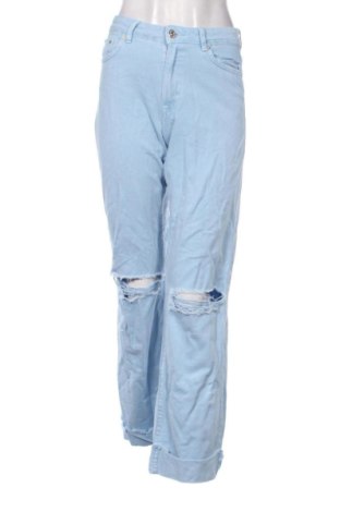 Damskie jeansy Bershka, Rozmiar S, Kolor Niebieski, Cena 80,38 zł