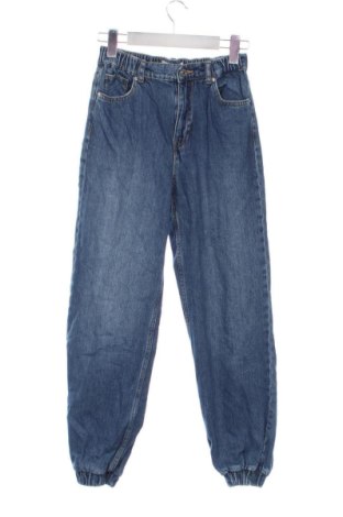 Дамски дънки Bershka, Размер XS, Цвят Син, Цена 15,33 €