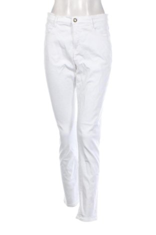 Damen Jeans Brax, Größe L, Farbe Weiß, Preis 49,99 €