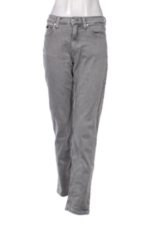 Blugi de femei Calvin Klein, Mărime M, Culoare Gri, Preț 237,00 Lei