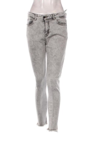 Damen Jeans Clockhouse, Größe L, Farbe Grau, Preis 17,99 €