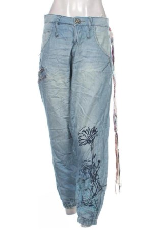 Blugi de femei Desigual, Mărime M, Culoare Albastru, Preț 237,99 Lei