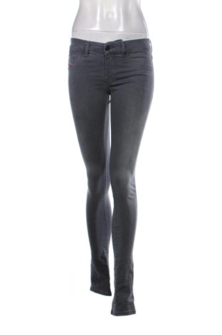 Дамски дънки Diesel, Размер S, Цвят Сив, Цена 61,96 €