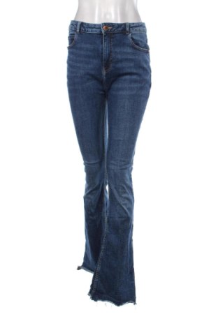 Damen Jeans Fb Sister, Größe L, Farbe Blau, Preis 15,00 €