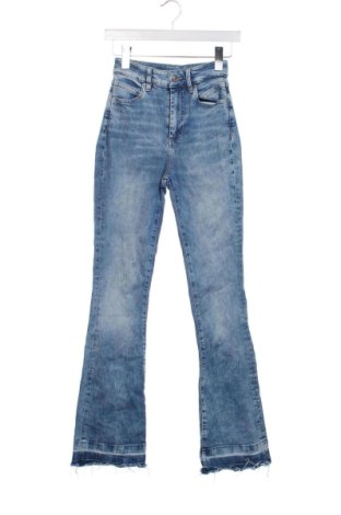 Дамски дънки Guess, Размер XXS, Цвят Син, Цена 38,00 €