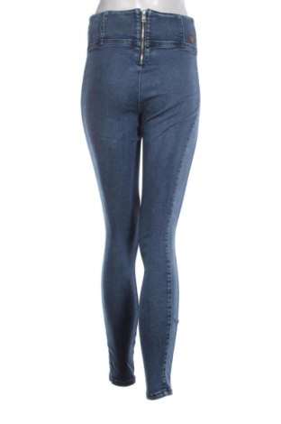 Дамски дънки Guess, Размер S, Цвят Син, Цена 38,00 €