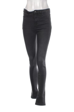 Damskie jeansy Noisy May, Rozmiar S, Kolor Szary, Cena 250,99 zł