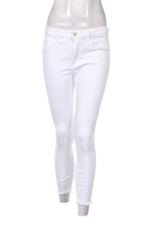 Damskie jeansy ONLY, Rozmiar L, Kolor Biały, Cena 134,28 zł