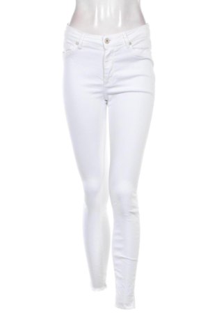 Дамски дънки ONLY, Размер M, Цвят Бял, Цена 17,89 €