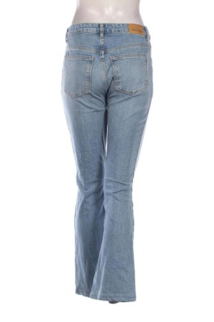 Dámske džínsy  Perfect Jeans By Gina Tricot, Veľkosť M, Farba Modrá, Cena  14,95 €
