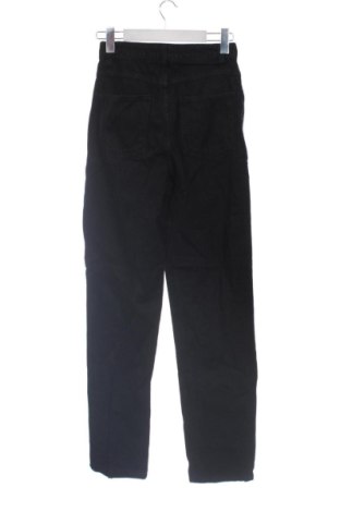 Дамски дънки Pretty Little Thing, Размер XS, Цвят Черен, Цена 15,00 €