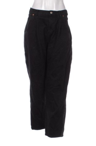 Дамски дънки Pull&Bear, Размер XL, Цвят Черен, Цена 12,27 €