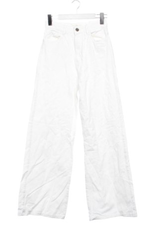 Dámske džínsy  Stradivarius, Veľkosť XS, Farba Biela, Cena  17,95 €