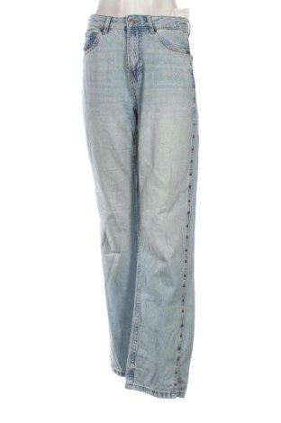 Damskie jeansy Stradivarius, Rozmiar S, Kolor Niebieski, Cena 112,19 zł