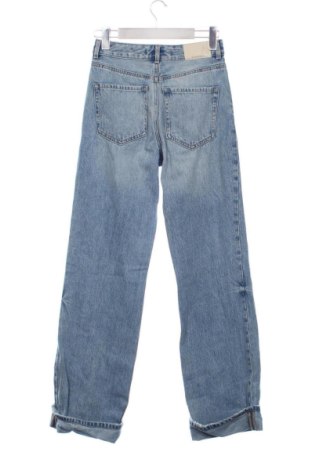 Damskie jeansy Stradivarius, Rozmiar XXS, Kolor Niebieski, Cena 80,38 zł