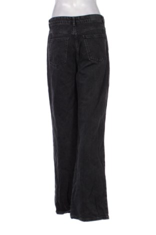 Damen Jeans Stradivarius, Größe L, Farbe Schwarz, Preis 15,00 €