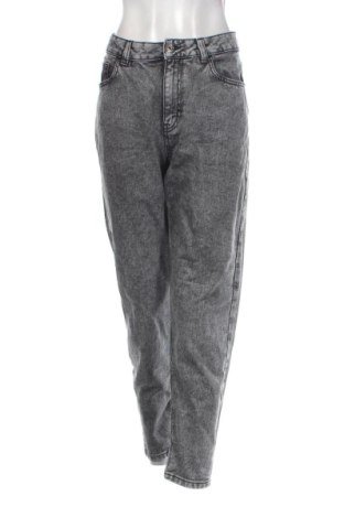 Дамски дънки Terranova, Размер XL, Цвят Сив, Цена 15,33 €