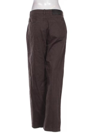 Dámske džínsy  Unlike humans, Veľkosť M, Farba Hnedá, Cena  56,95 €