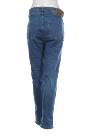 Damskie jeansy W, Rozmiar XXL, Kolor Kolorowy, Cena 78,99 zł