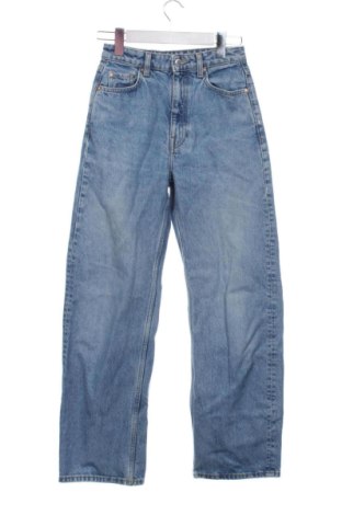 Дамски дънки Weekday, Размер XS, Цвят Син, Цена 20,91 €