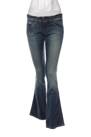 Дамски дънки Wrangler, Размер M, Цвят Син, Цена 38,00 €