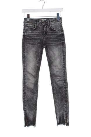 Дамски дънки Zara, Размер S, Цвят Многоцветен, Цена 13,81 €