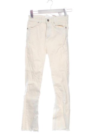 Damskie jeansy Zara, Rozmiar XXS, Kolor Biały, Cena 107,17 zł