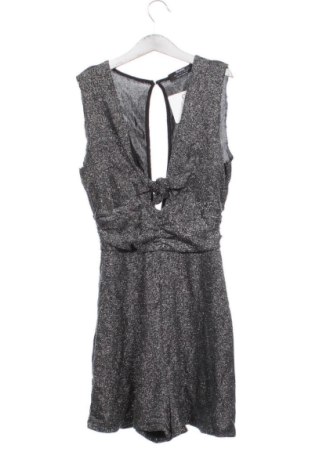 Damski krótki kombinezon Bershka, Rozmiar XXS, Kolor Srebrzysty, Cena 104,99 zł