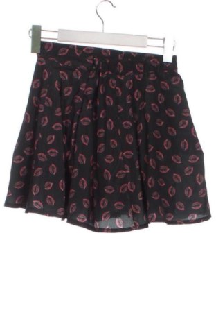 Dámské kraťasy  Bershka, Velikost XXS, Barva Vícebarevné, Cena  283,00 Kč