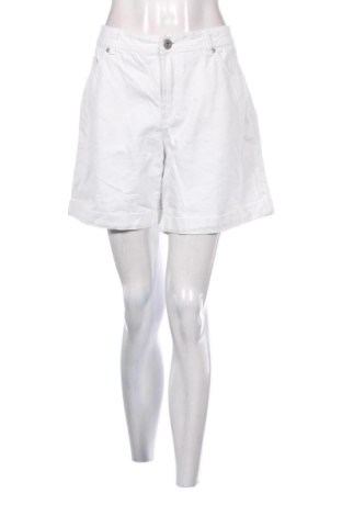 Pantaloni scurți de femei Best Connections, Mărime XXL, Culoare Alb, Preț 60,99 Lei