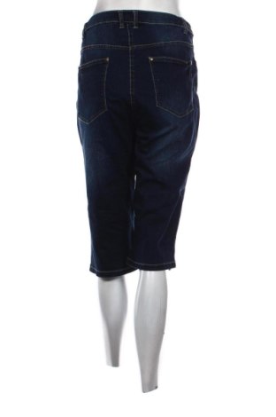 Дамски къс панталон Bpc Bonprix Collection, Размер XL, Цвят Син, Цена 10,00 €