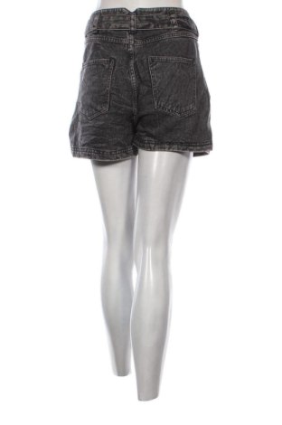 Damen Shorts Calliope, Größe M, Farbe Mehrfarbig, Preis € 9,78