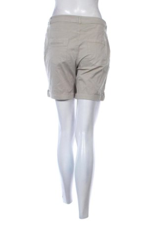 Γυναικείο κοντό παντελόνι Charles Vogele, Μέγεθος M, Χρώμα  Μπέζ, Τιμή 11,99 €