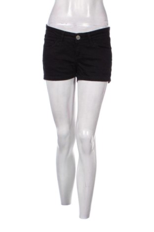 Dámske kraťasy  Cross, Veľkosť M, Farba Čierna, Cena  17,00 €