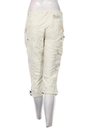 Dámské kraťasy  Exxtasy, Velikost M, Barva Krémová, Cena  289,00 Kč