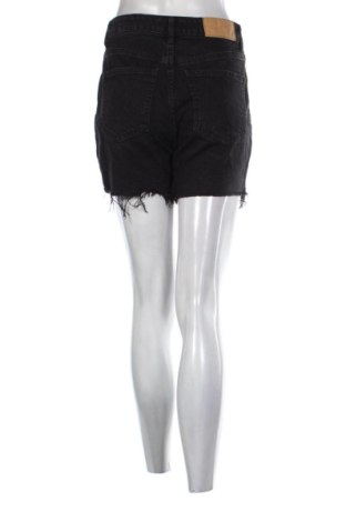 Pantaloni scurți de femei H&M, Mărime M, Culoare Negru, Preț 52,13 Lei