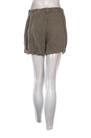 Damen Shorts H&M L.O.G.G., Größe M, Farbe Grün, Preis € 9,78