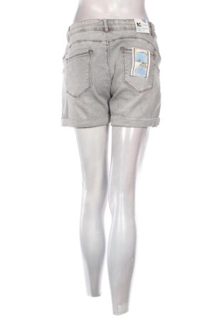 Pantaloni scurți de femei M.Sara, Mărime L, Culoare Negru, Preț 82,70 Lei