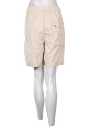 Дамски къс панталон Marc O'Polo, Размер XL, Цвят Бежов, Цена 38,00 €