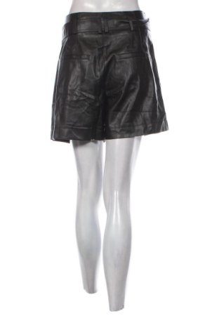 Дамски къс панталон Pimkie, Размер M, Цвят Черен, Цена 16,36 €