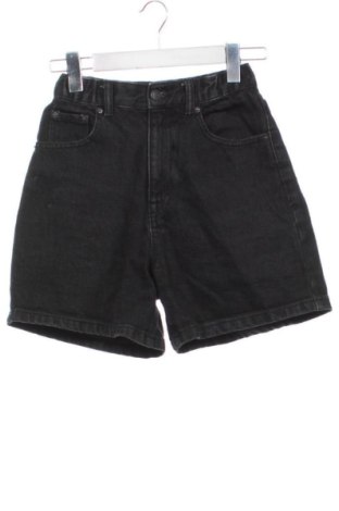 Damskie szorty Pull&Bear, Rozmiar XXS, Kolor Czarny, Cena 52,42 zł