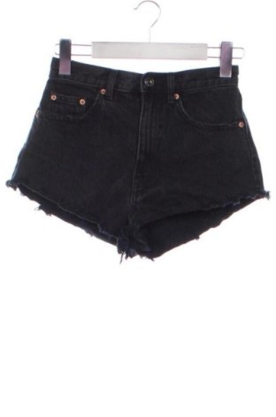 Damskie szorty Pull&Bear, Rozmiar XS, Kolor Czarny, Cena 53,58 zł