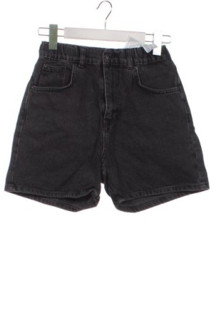 Дамски къс панталон Pull&Bear, Размер XXS, Цвят Черен, Цена 10,00 €