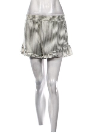 Damen Shorts Reserved, Größe M, Farbe Mehrfarbig, Preis 10,00 €